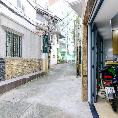 エステール ブティック アパートメント ピンク カテドラル ホーチミン市 エクステリア 写真